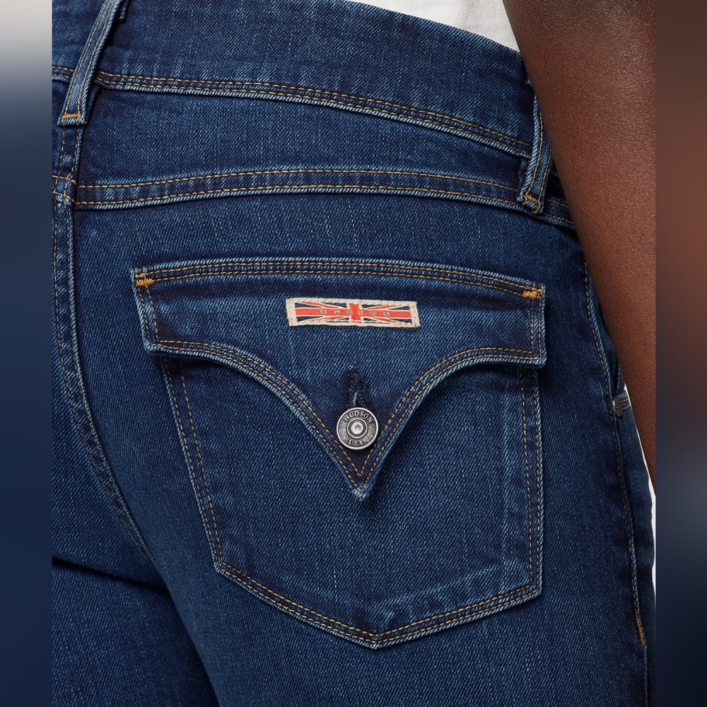 HUDSON JEANS Style#W422DHA Color #GLZ Shade #B Jeans
